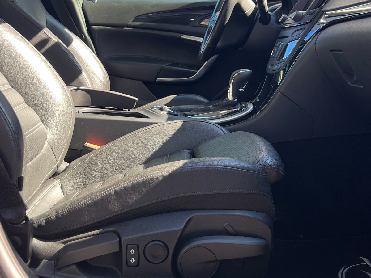 Opel Insigna Sport Tourer cosmo pack A 2.0 CDTI 163 ch