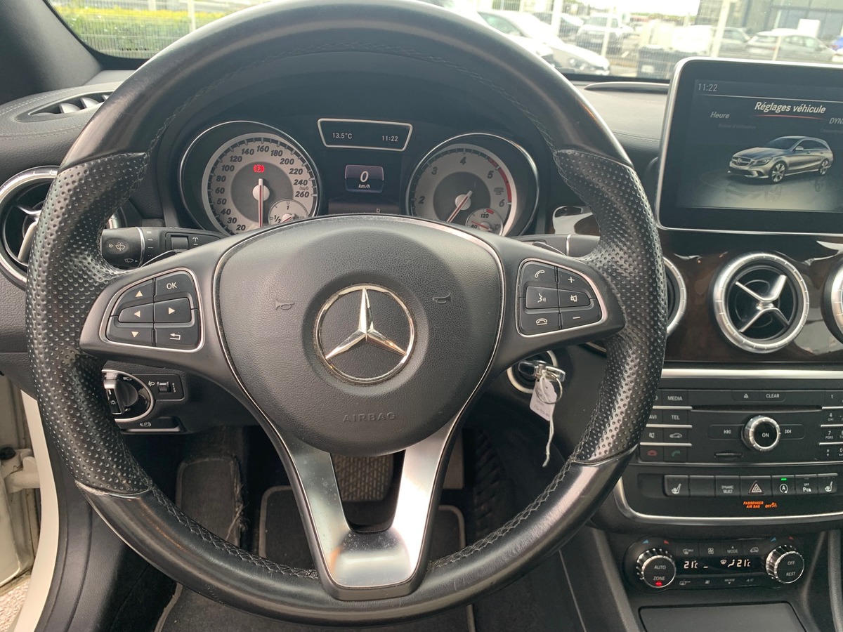 Mercedes-Benz CLA Shooting Brake (X117) 220 CDI 177ch Business 7G-DCT