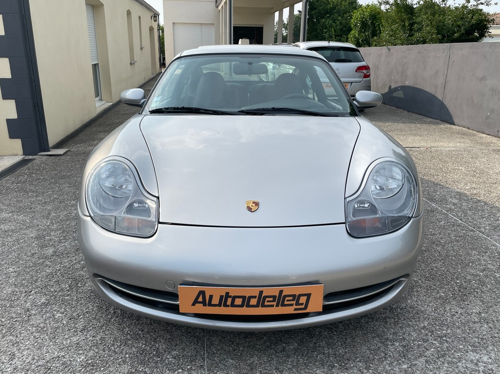 Porsche 911 Carrera coupé (996) 3.4L 301 CH
