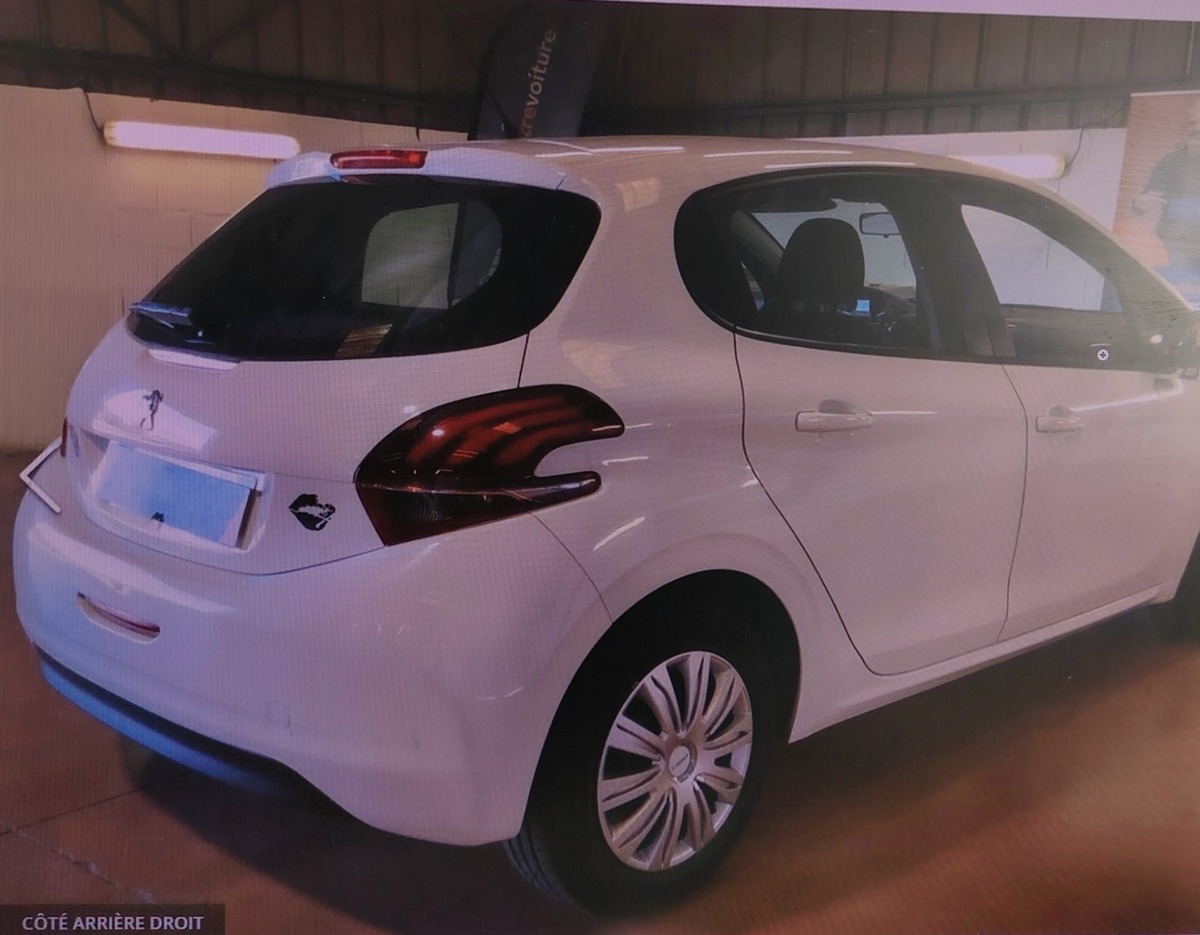 Peugeot 208 1.0 vti like 5 portes