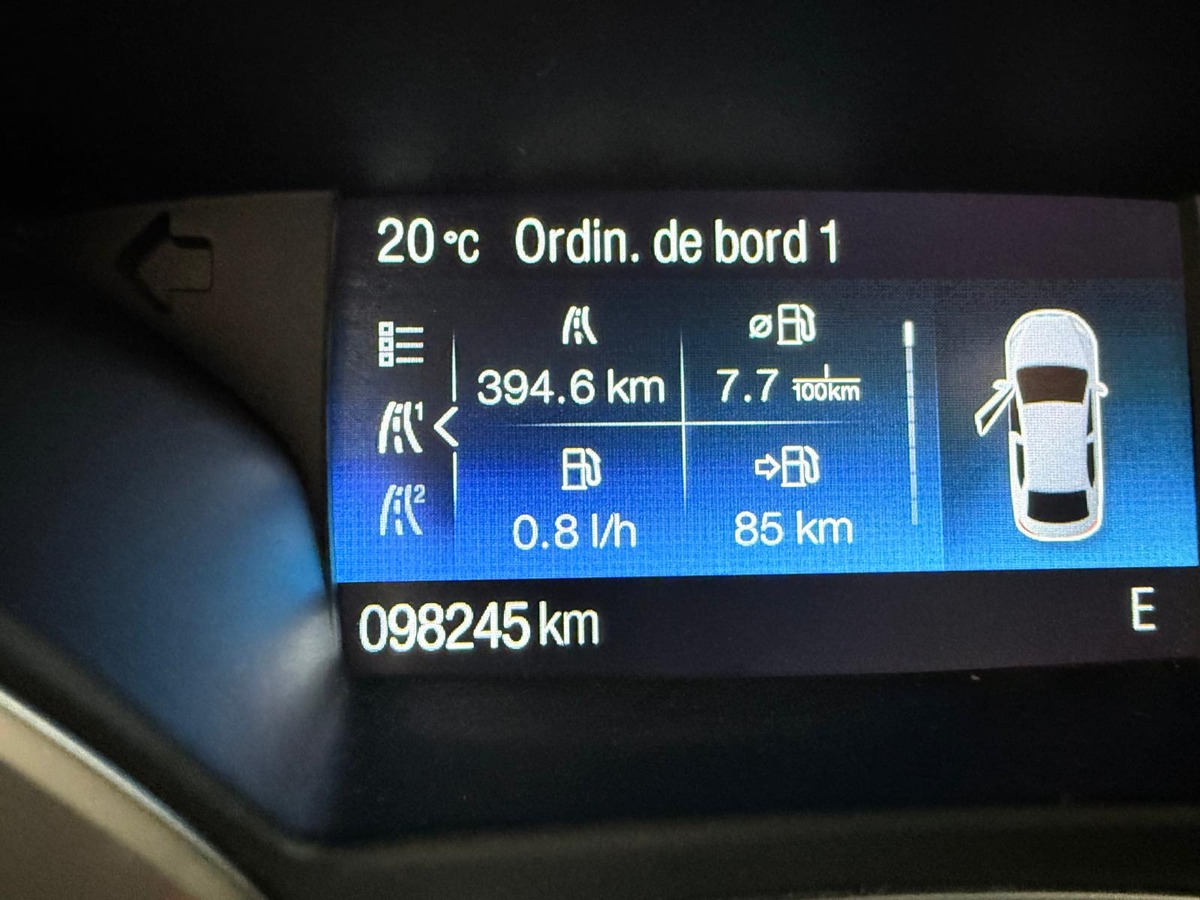 Ford Kuga 1.5 Tdci 120  Titanium