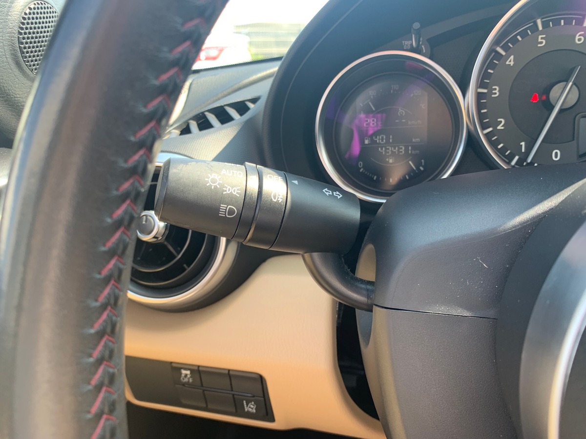 Mazda MX-5 130 ch | Cherry Top | Caméra recul | Régulateur vitesse | Siéges chauffants | Audio BOSE