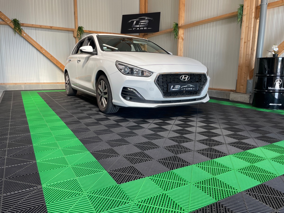 Hyundai i30 1.6 CRDi 16V  S&S 95 cv 1ERE MAIN/MOTEUR A CHAINE/ GARANTIE