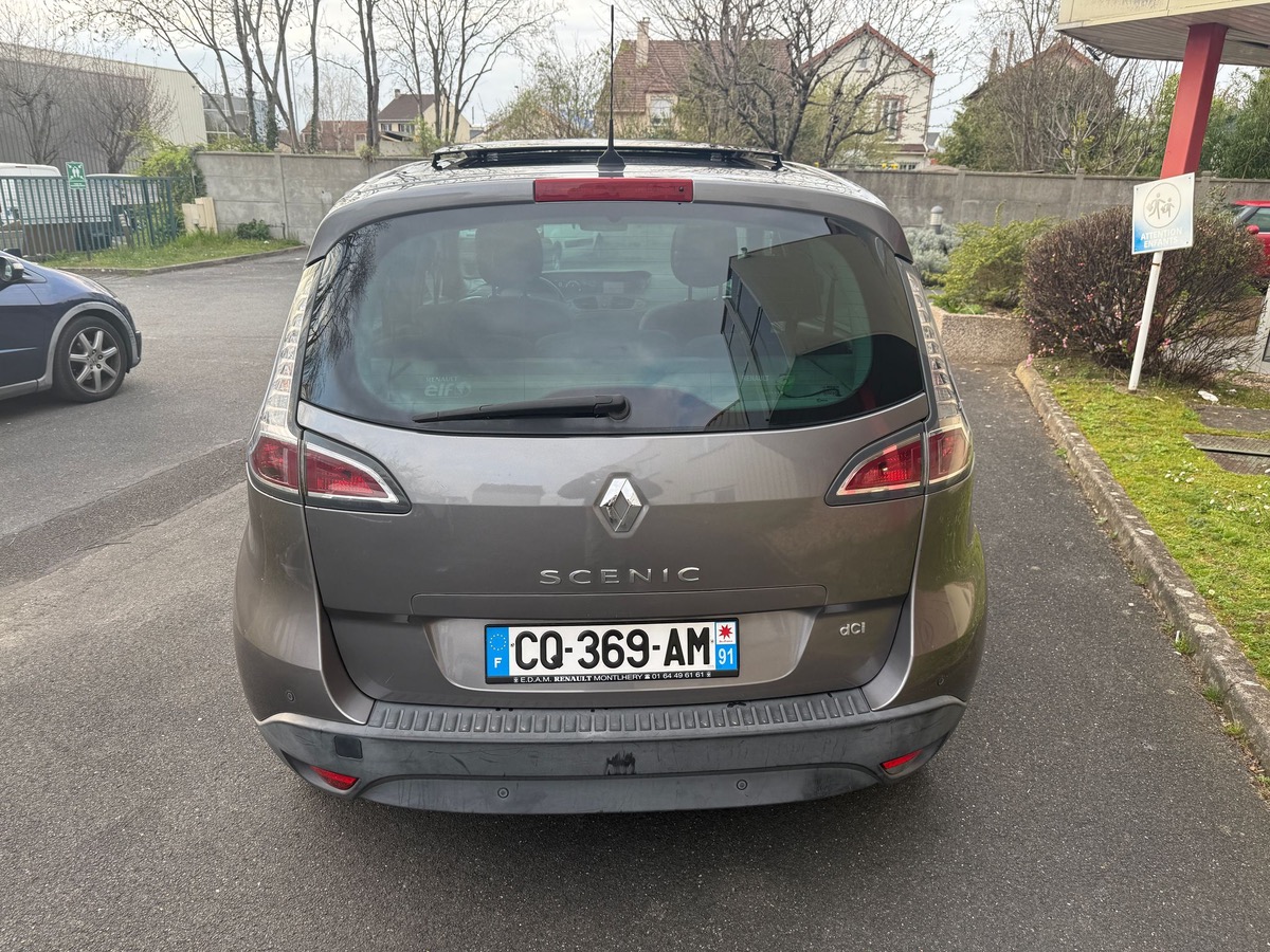 RENAULT Scenic 1.6 DCI 130 CV dynamiques en 4X