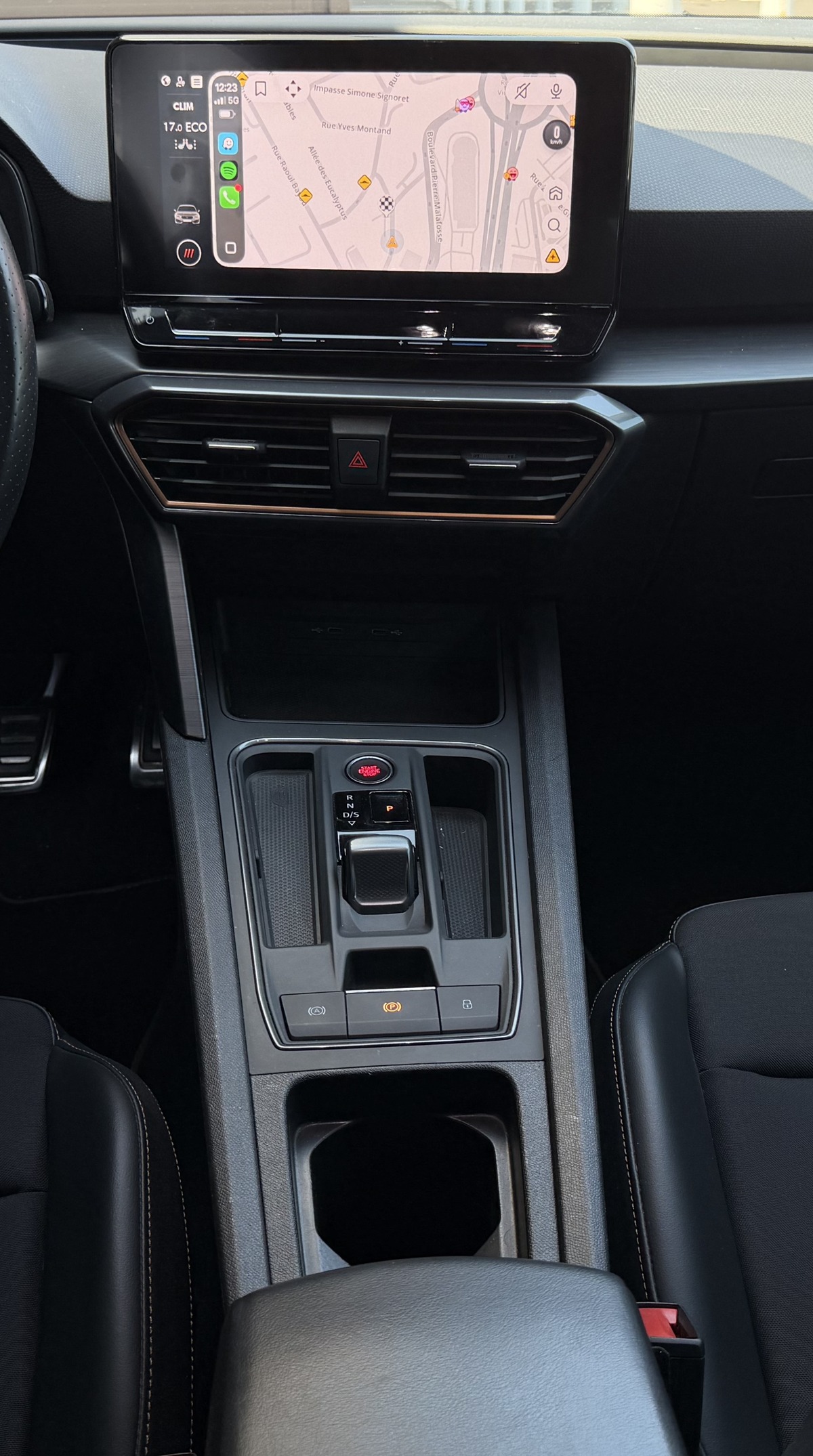 Cupra Leon 1.4 e-Hybrid 245ch VZ / Sièges chauffants / Mode de conduite / Apple CarPlay