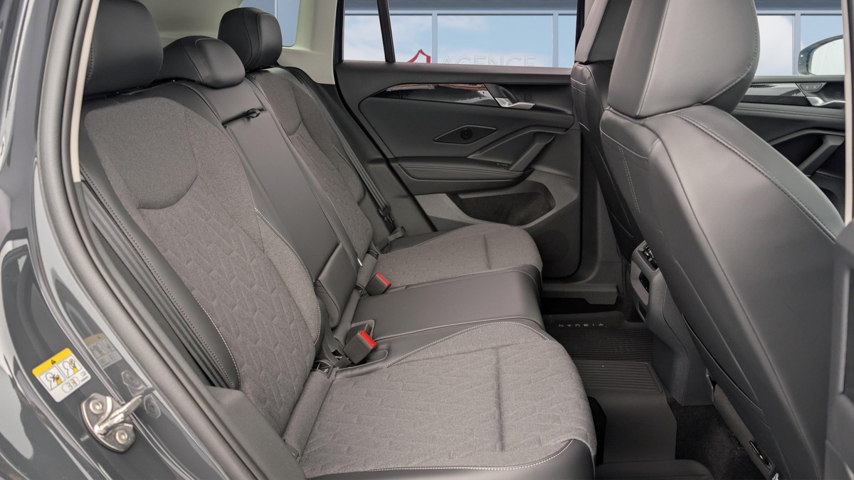 Volkswagen Tiguan NOUVEAU 1.5 eTSI 150CV DSG7 LIFE PLUS