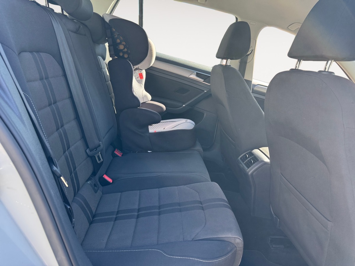 Volkswagen Golf 1.4 TSI 140 CV CONFORTLINE DSG7 / SUIVIE VW