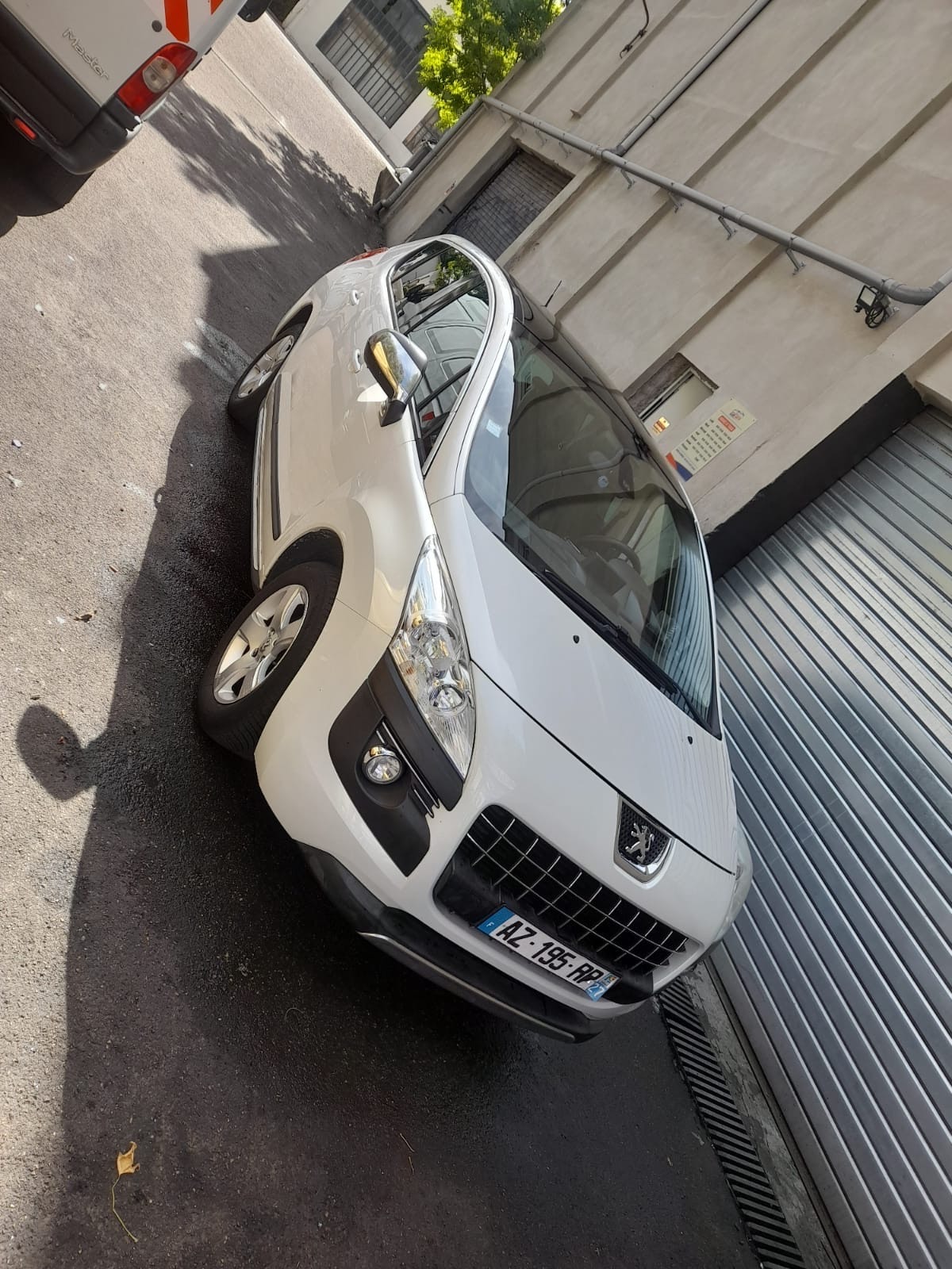 Peugeot Lion Peugeot 3008 HDI 136CH FELINE