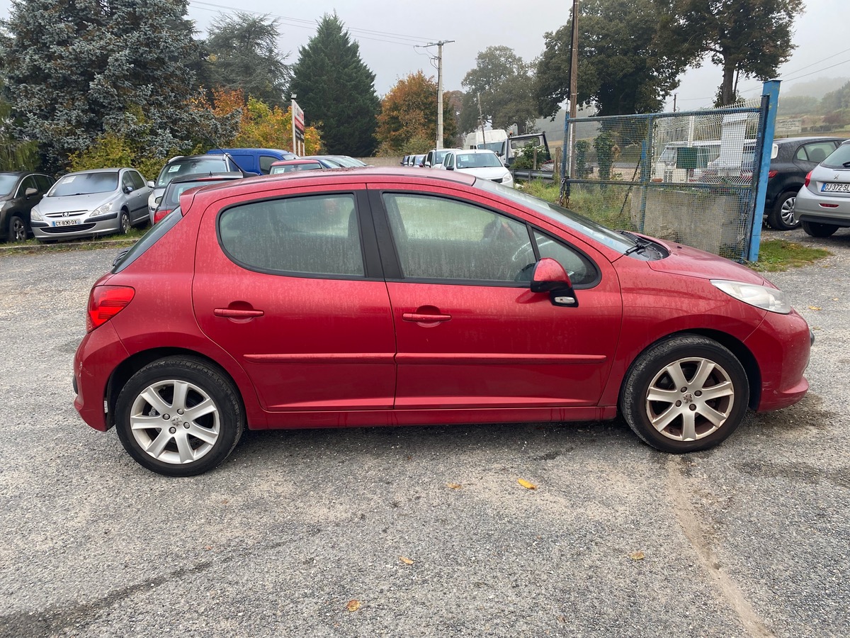 Peugeot 207 1.6 hdi 90cv 179050km