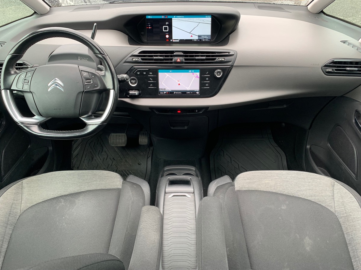 Citroën C4 Picasso FEEL | Mirror Screen | GPS Cartographique | Radar de station. AR & AV | Attelage.