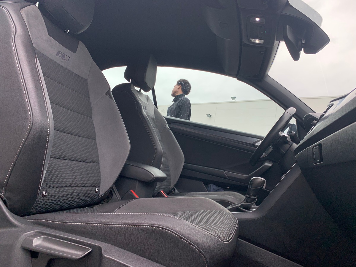 Volkswagen T-Roc Cabriolet 150 | R-line | Premiére MAIN | Apple car Play | Caméra | Siéges chauffant