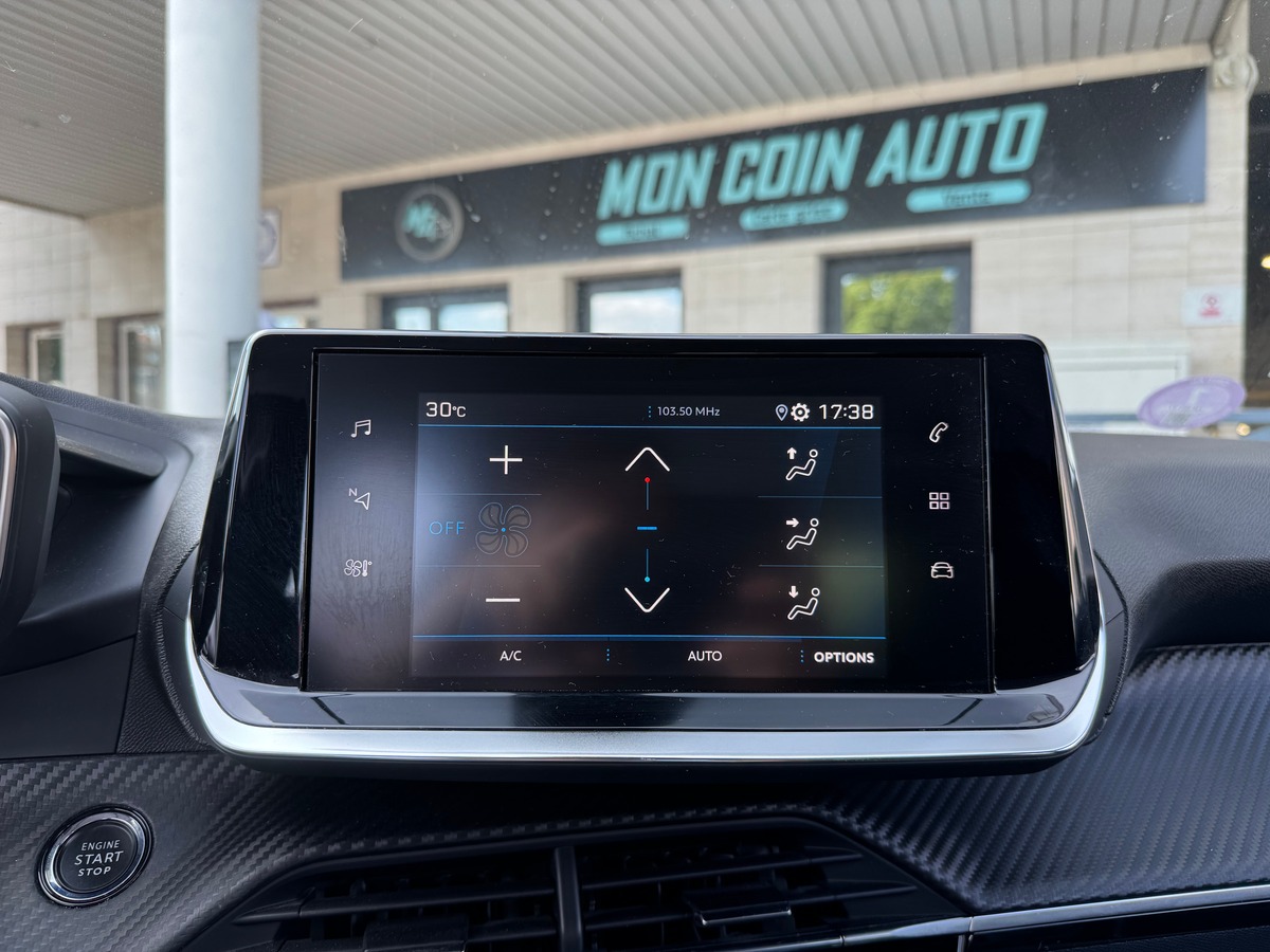 Peugeot 208 II Allure 1.2 100 cv / i-cockpit