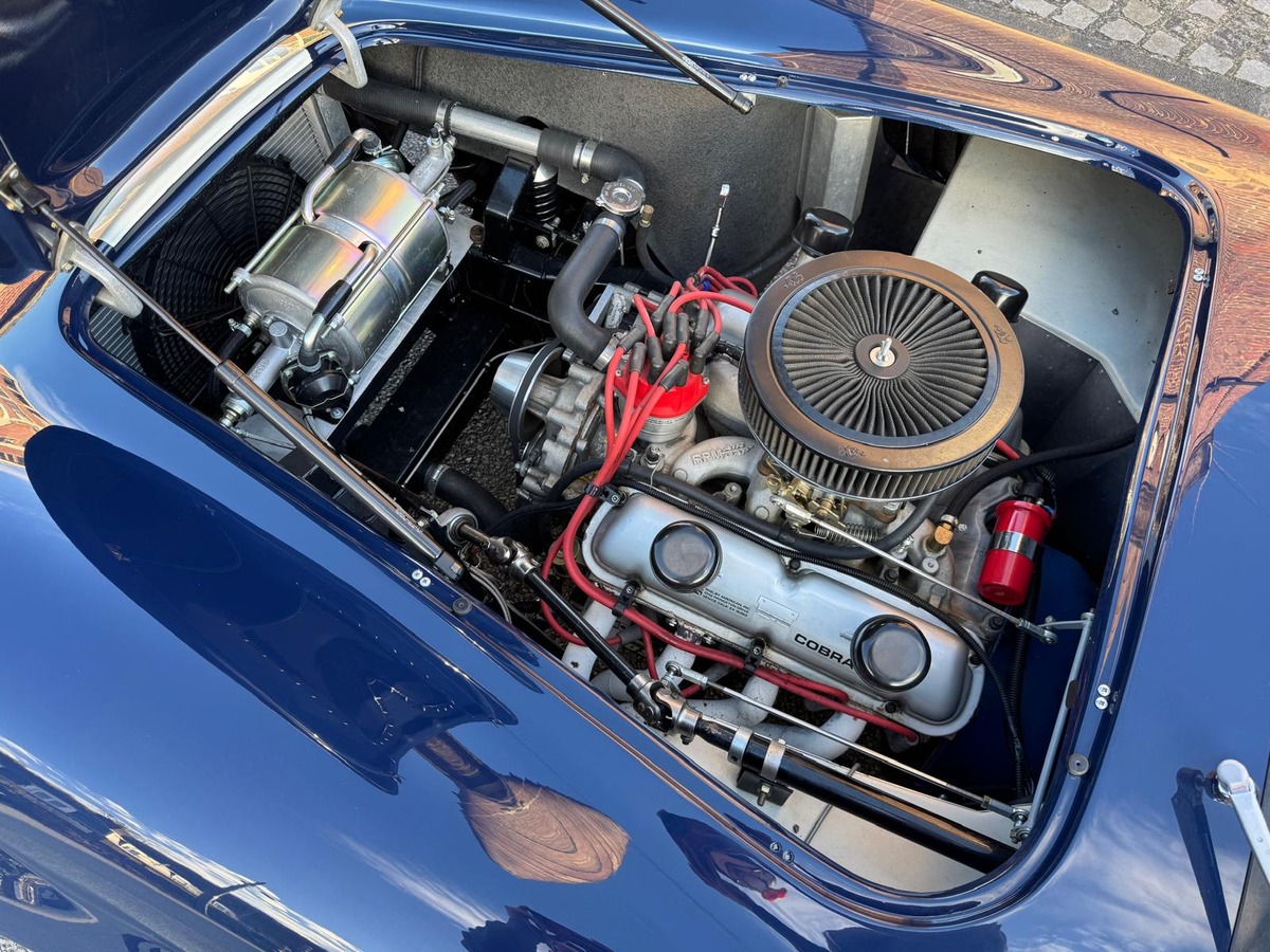 AC Cobra 289 FIA 6.4/390 Edelbrock 450cv - Restauré