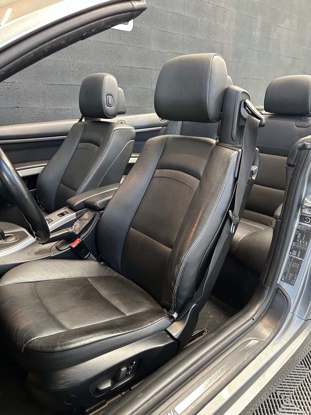 Bmw Série 3 320D E93 177CV BVA CONFORT
