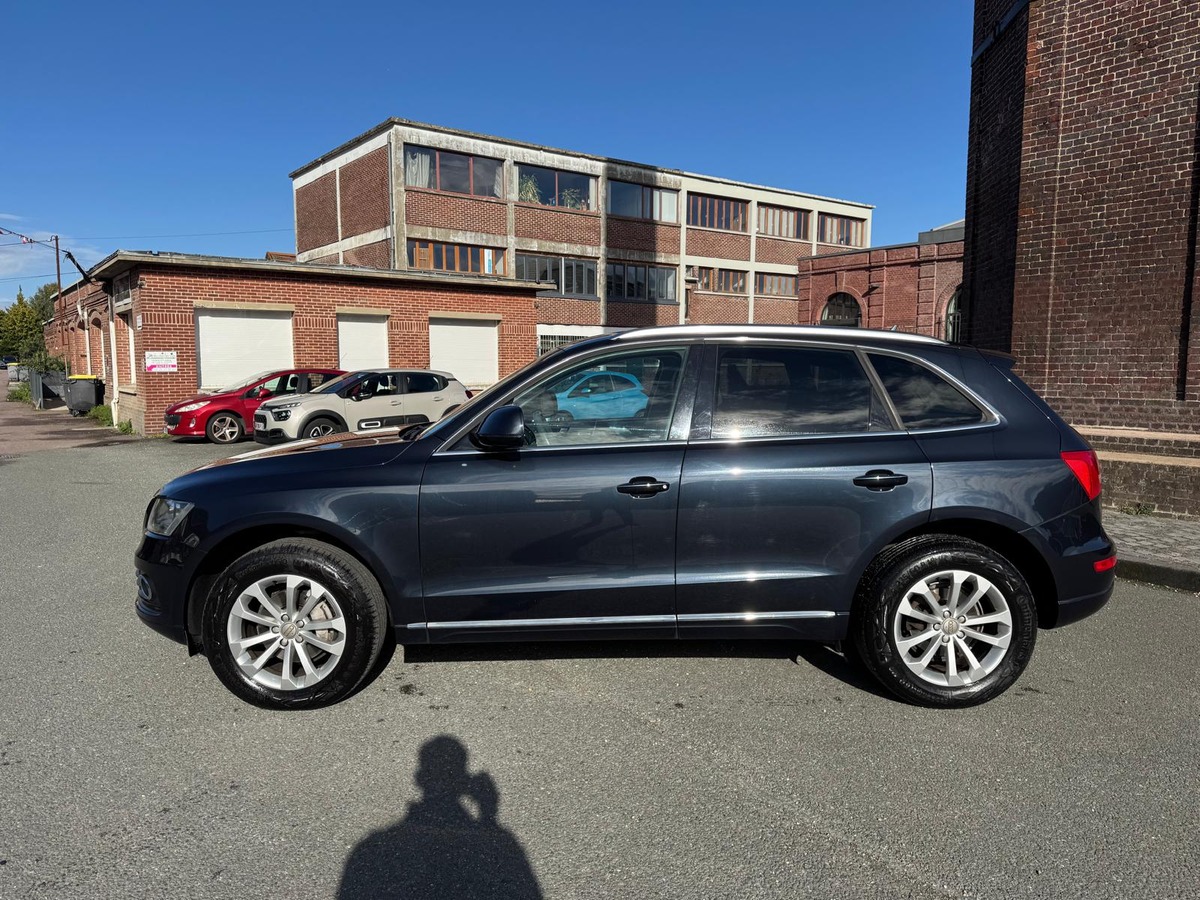 Audi Q5 2.0 TDI QUATTRO 190cv - Suivi complet - Attelage -Garantie