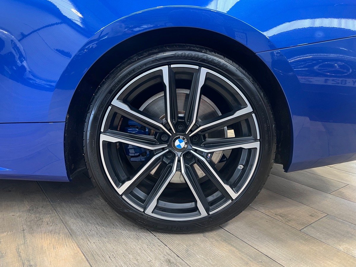 Bmw Série 4 (G22) COUPE 420D 190 M SPORT BVA8 /PORTIMAO BLUE/TOIT PANO/HUD
