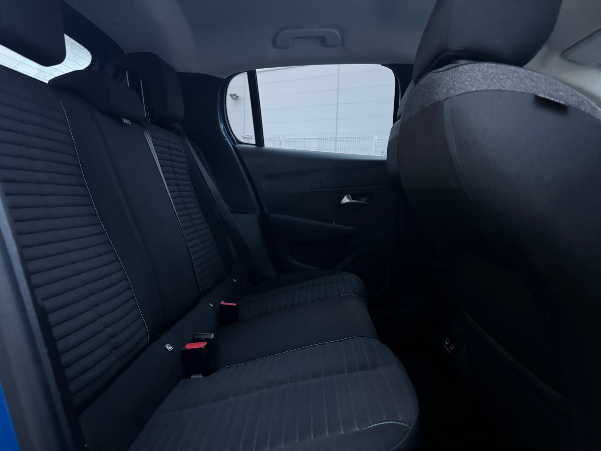 Peugeot 208 136 ch | Style | Démarrage sans clé | Régulateur de vitesse | Peugeot i-Cockpit