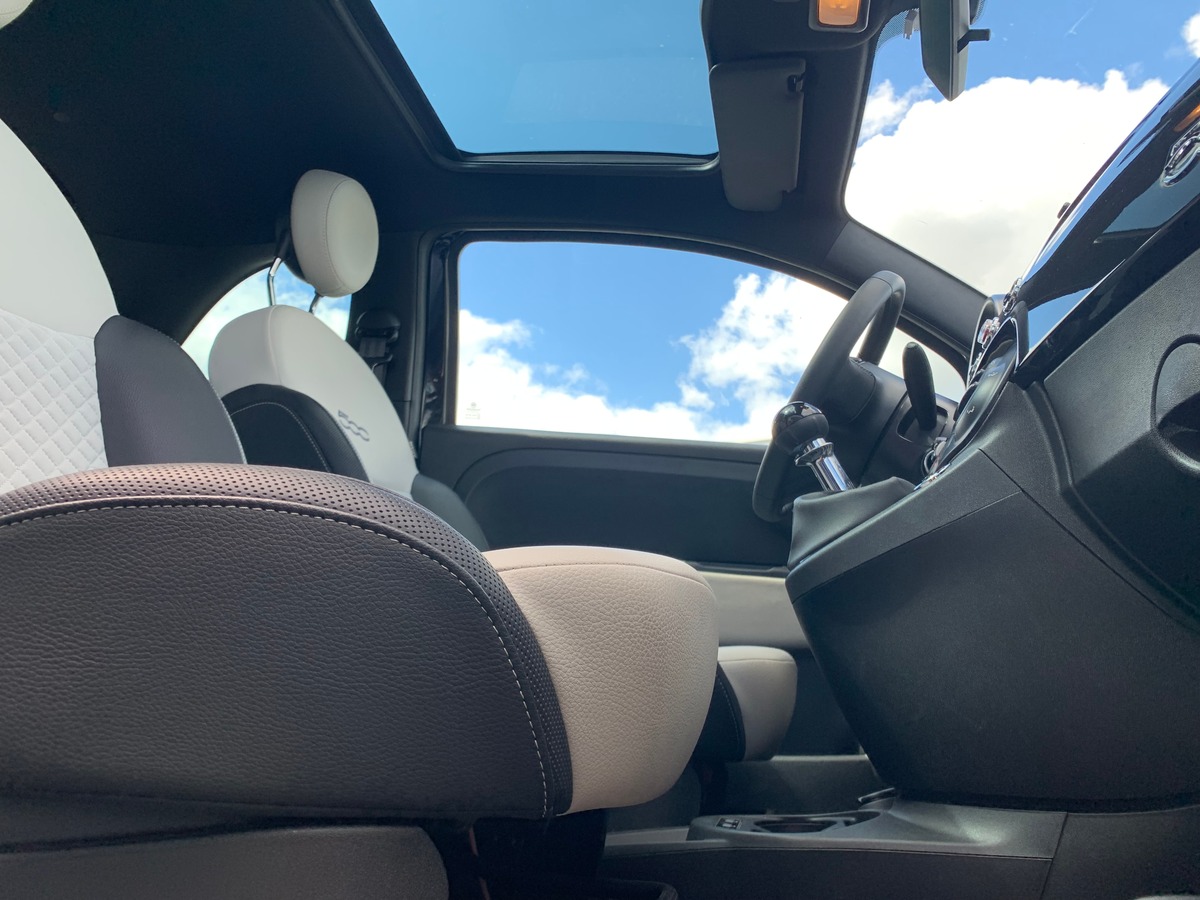 Fiat 500 70 chevaux | Dolcevita | Toit vitré | Régulateur de vitesse | Faible kilométrage