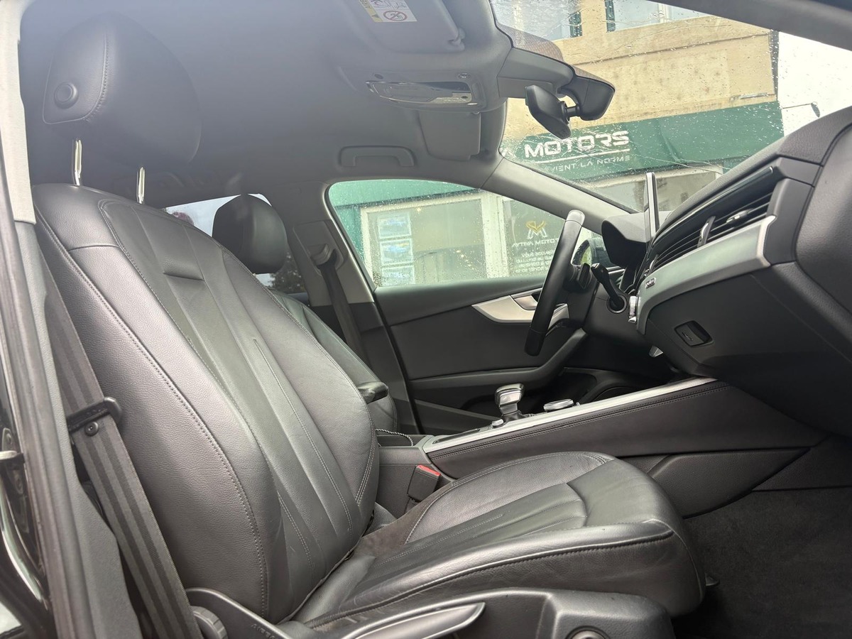 Audi A4 Quattro - 2.0 TDI - Design Luxe