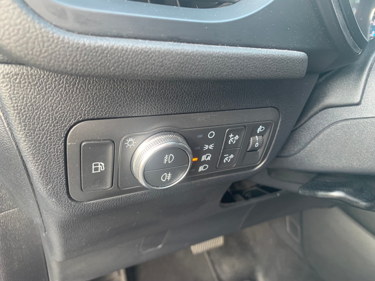 Ford Kuga 225 ch | 2.5 PHEV | Titanium | Apple car Play | Radar de stationnement avant et arriére