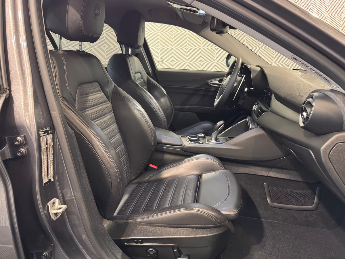 Alfa Romeo Giulia 2.0 TB 280ch Veloce Q4 AT8