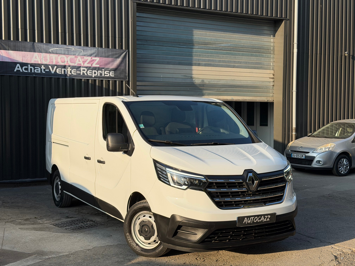 RENAULT TRAFIC RT