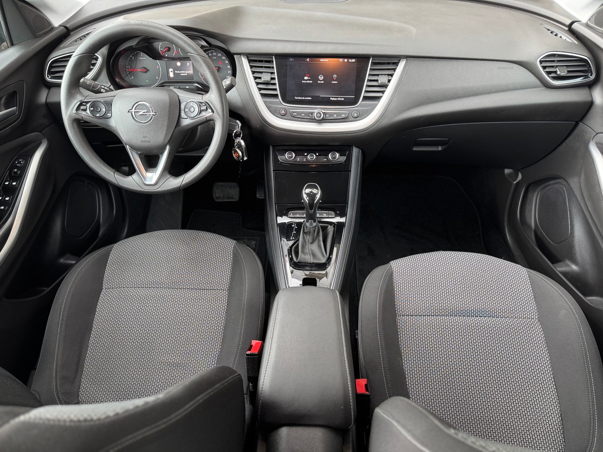 Opel Grandland X 1.5 CDTI EAT8 130 cv - Boîte auto - Apple Carplay / Androide Auto