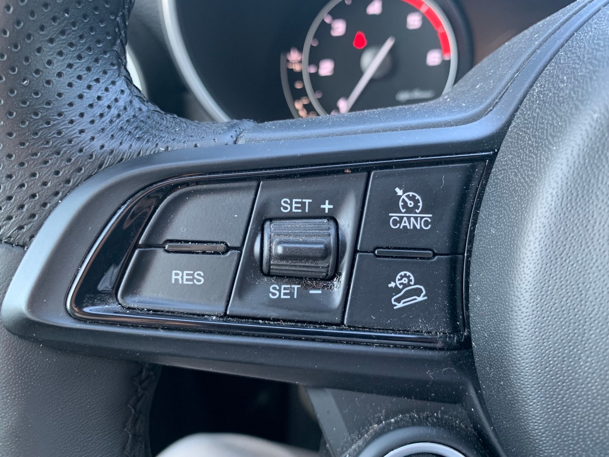 Alfa Romeo Stelvio 190 ch | Sprint | Caméra recul | Apple car Play | Coffre assisté électriquement