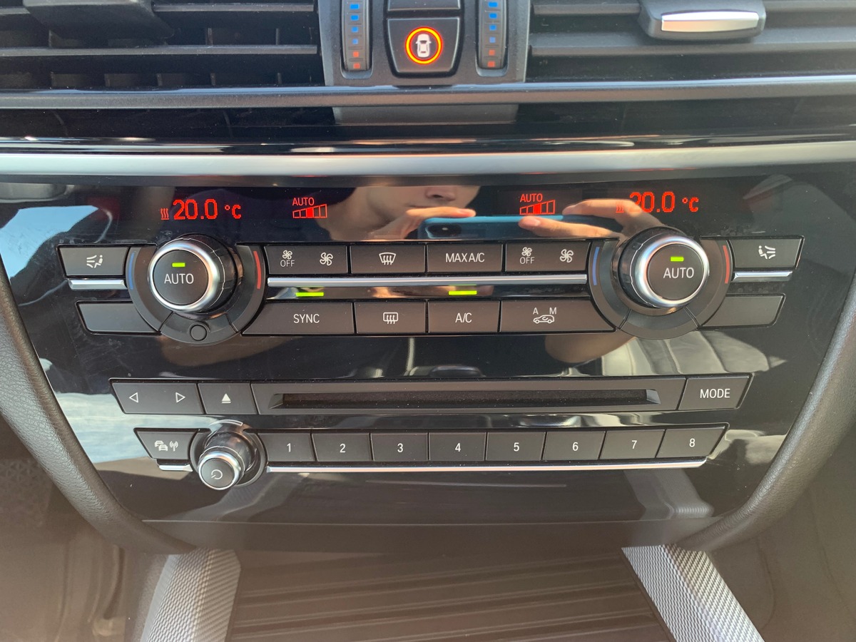 Bmw X5 380 ch | M50D | xDrive | Caméra recul | GPS | Attelage | Harman Kardon | Sièges électriques