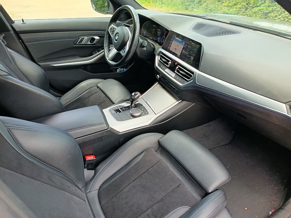 Bmw Série 3 330 eA Xdrive 292 ch Touring M sport