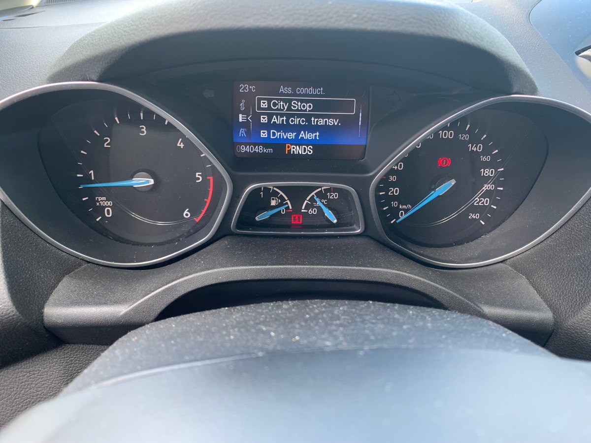 Ford C-max 170 chevaux | Titanium | Radar avant et arrière | Sièges chauffants | Apple car play