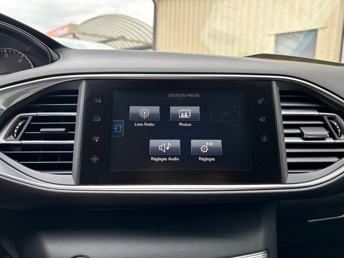 Peugeot 308 GT Line 2.0 Blue HDI 150 BVA