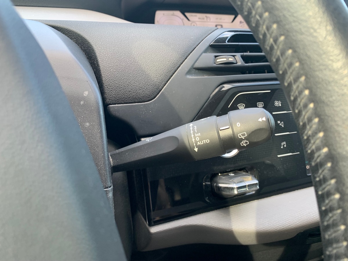 Citroën C4 SpaceTourer 120 chevaux | Live | Régulateur vitesse | Apple car Play Android auto | GPS