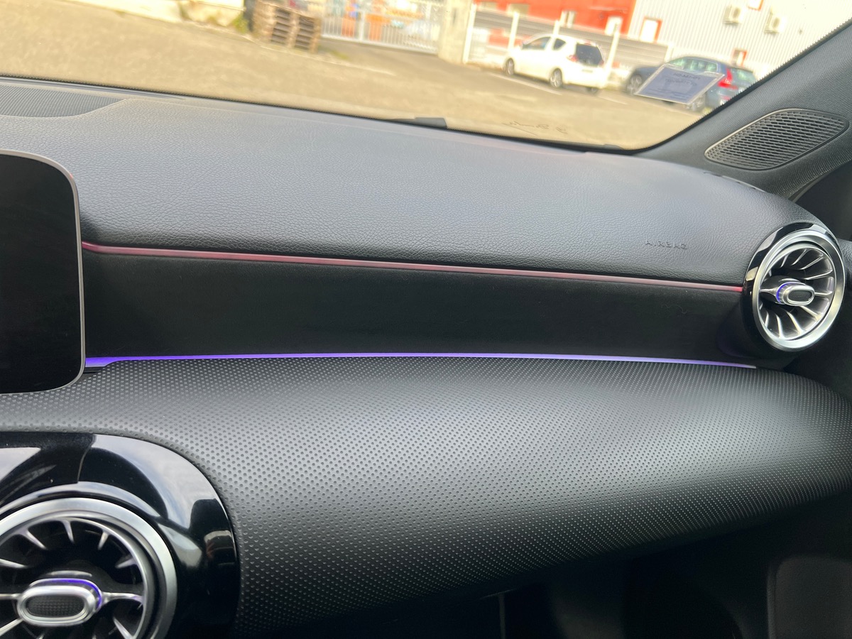 Mercedes-Benz Classe A 200d AMG LINE 150cv, SUIVI COMPLET, TOIT OUVRANT, CARPLAY, LED, MULTIBEAM