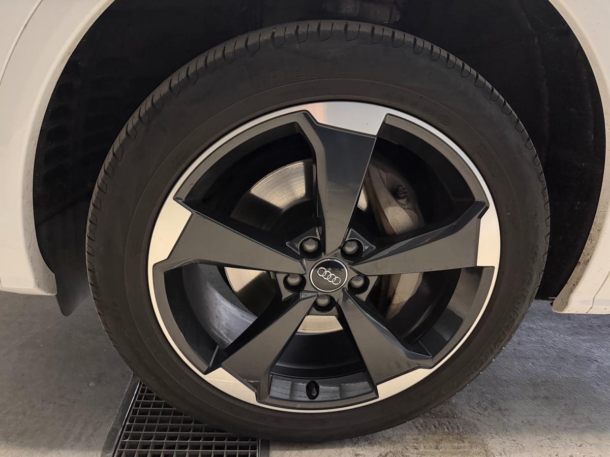Audi Q5 55 TFSI e 367ch S line quattro S tronic 7 Toit Panoramique Ouvrant / Caméra de recul