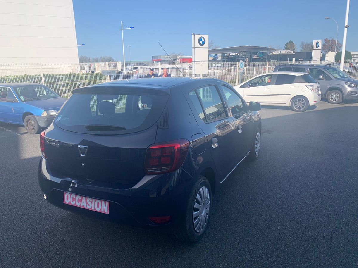 Dacia Sandero 75 ch | Régulateur limiteur de vitesse | Roue de secours galette + cric |  Bluetooth