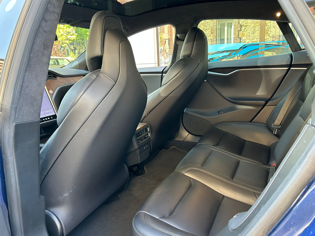 Tesla Model S DUAL MOTORS 612 CH 550 KMS AUTONOMIE FULL OPTIONS