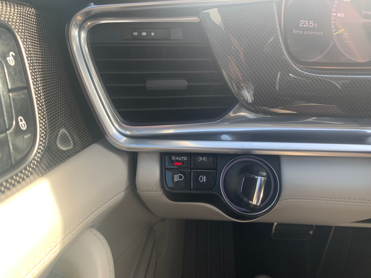 Porsche Panamera 462 | V6 | 4 E-HYBRID | Caméra | Apple car play | GPS | GARANTIE PORSCHE APPROVED
