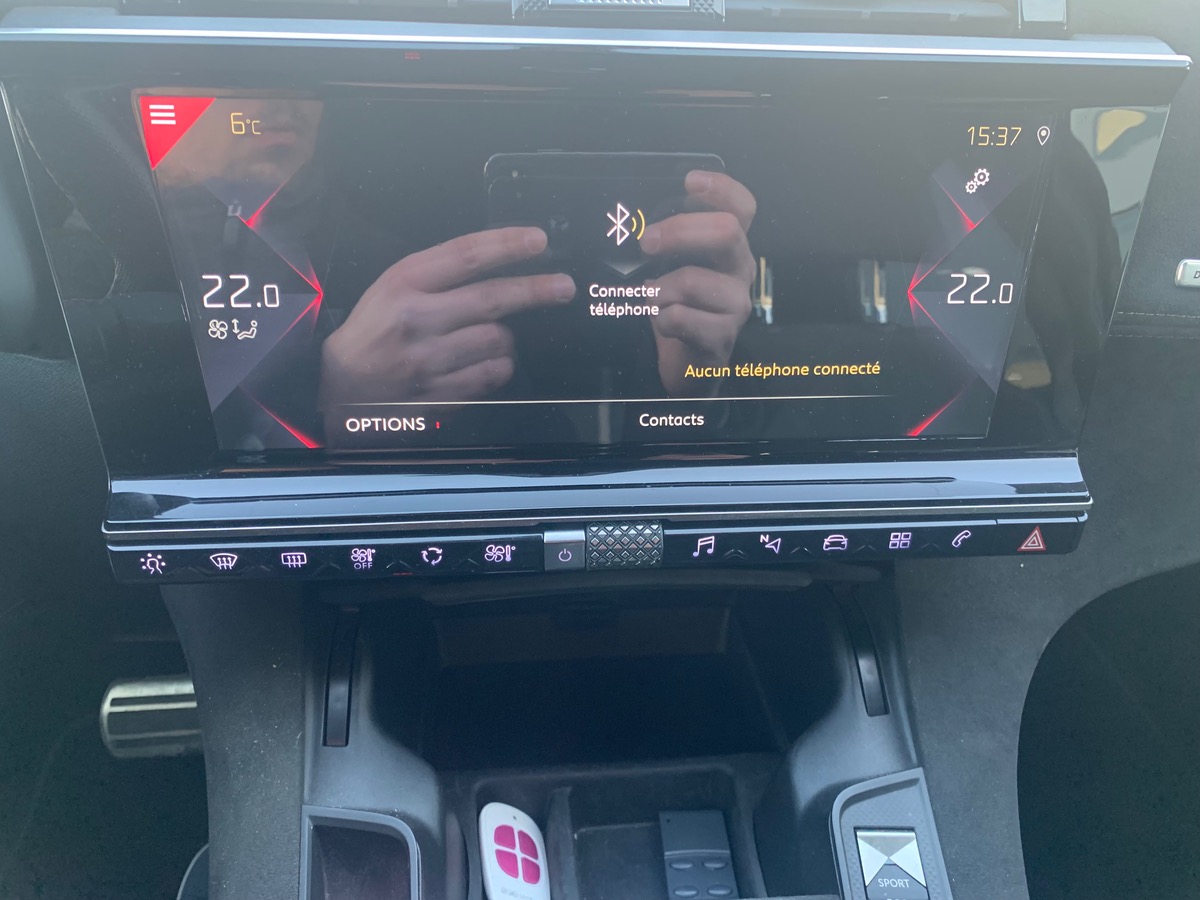 DS DS 7 130 ch | PERFORMANCE LINE + | Caméra de recul | Coffre mains-libres | Sièges électriques