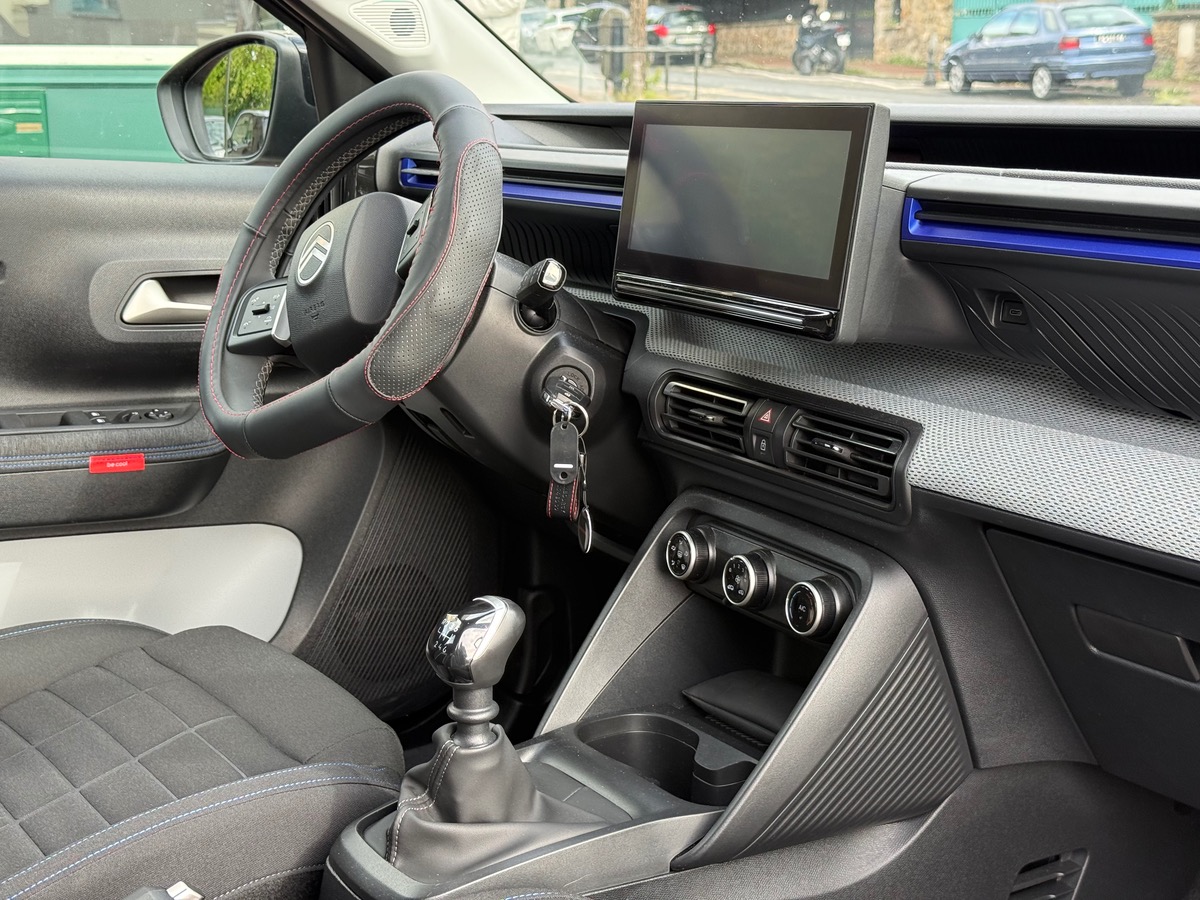 Citroën C3 IV 1.2 TURBO BVM6 100 cv