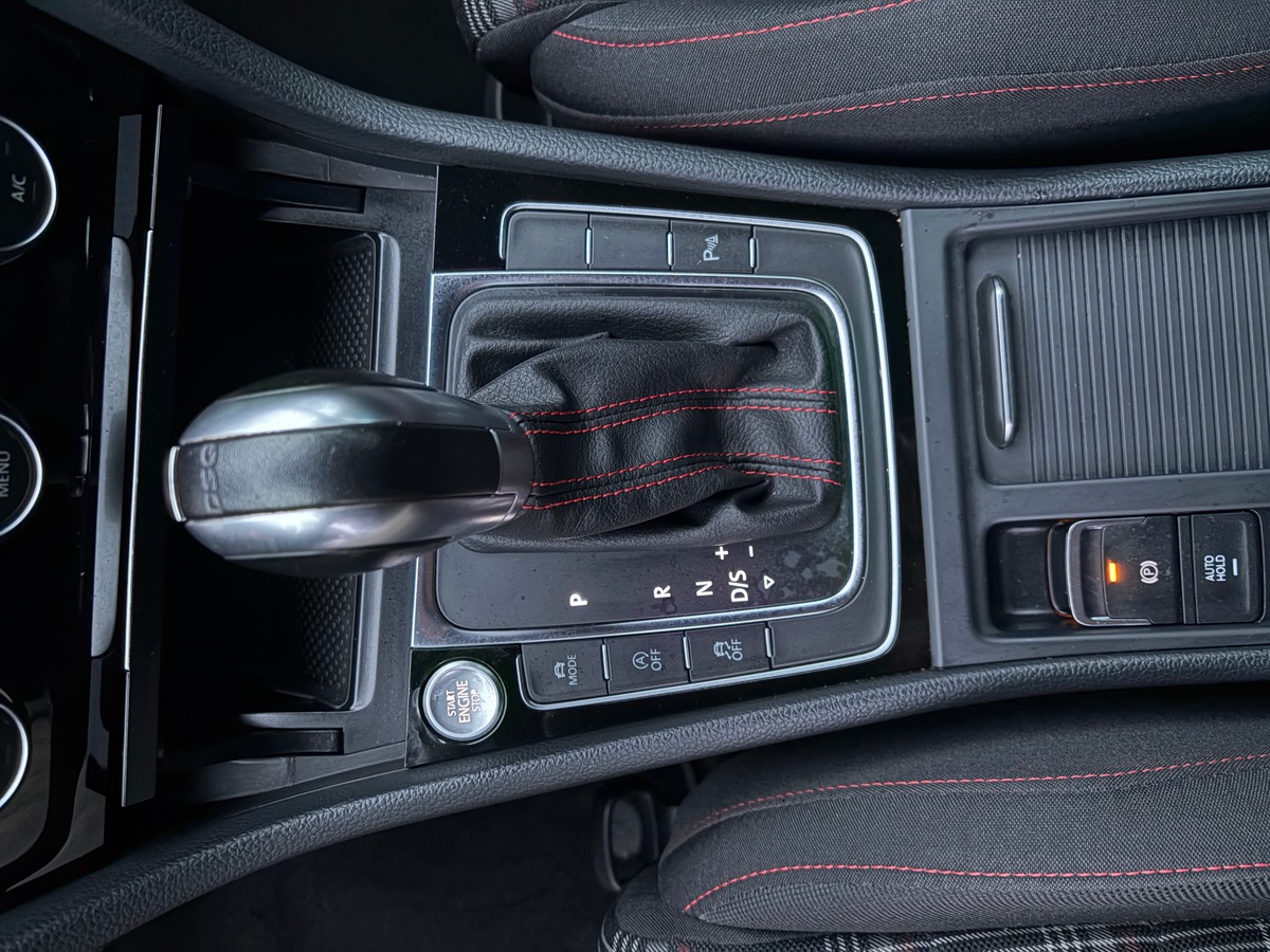Volkswagen Golf 7 GTI 230CH Perfomance