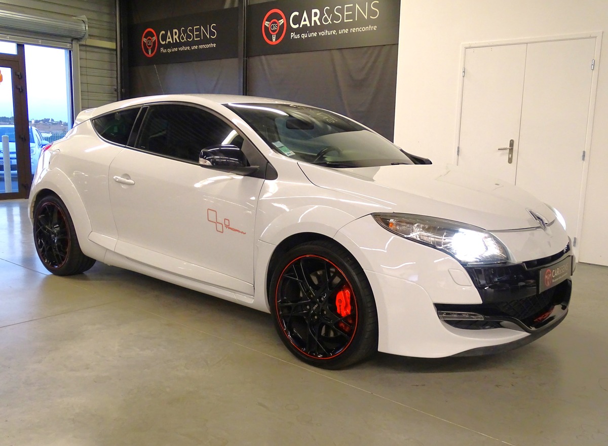 RENAULT Megane Coupé III (D95) 2.0T 265ch RS TROPHY