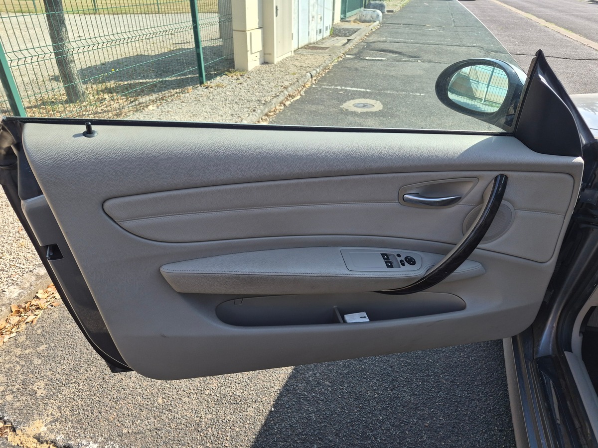 Bmw Série 1 120 D COUPE LUXE BVA