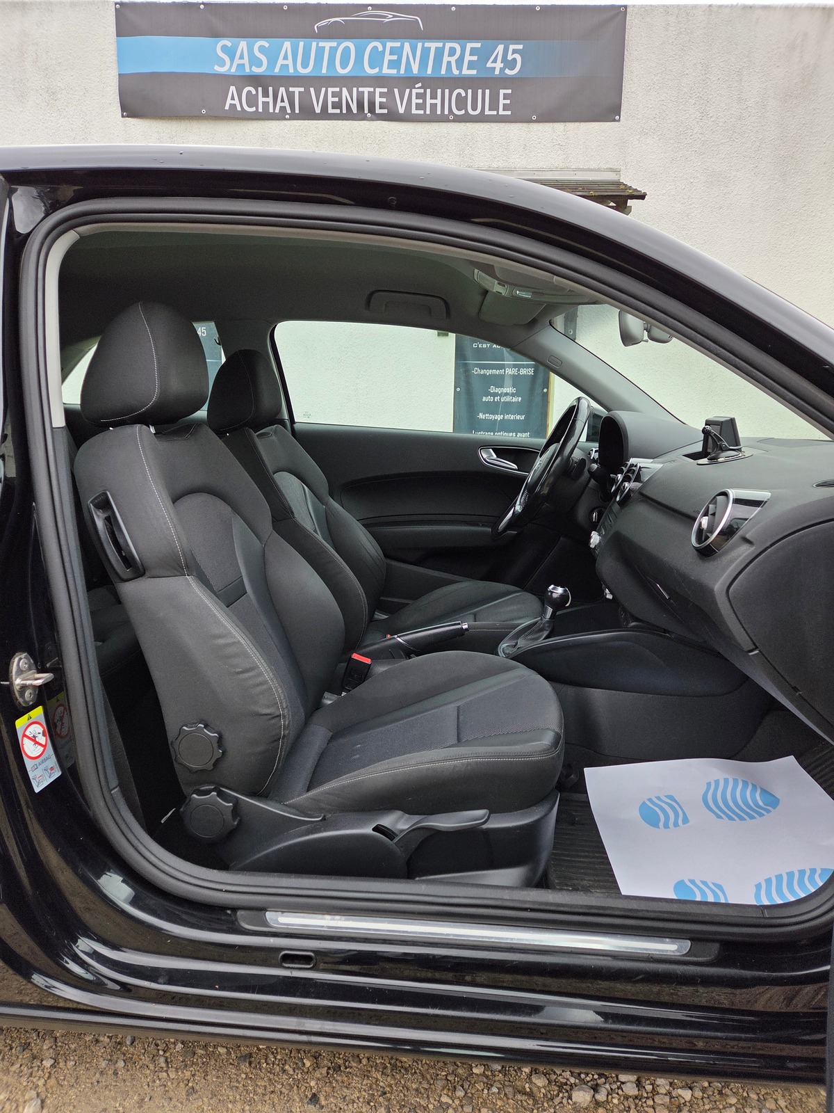 Audi A1 1.6  TDI 90 CV /BOITE AUTOMATIQUE