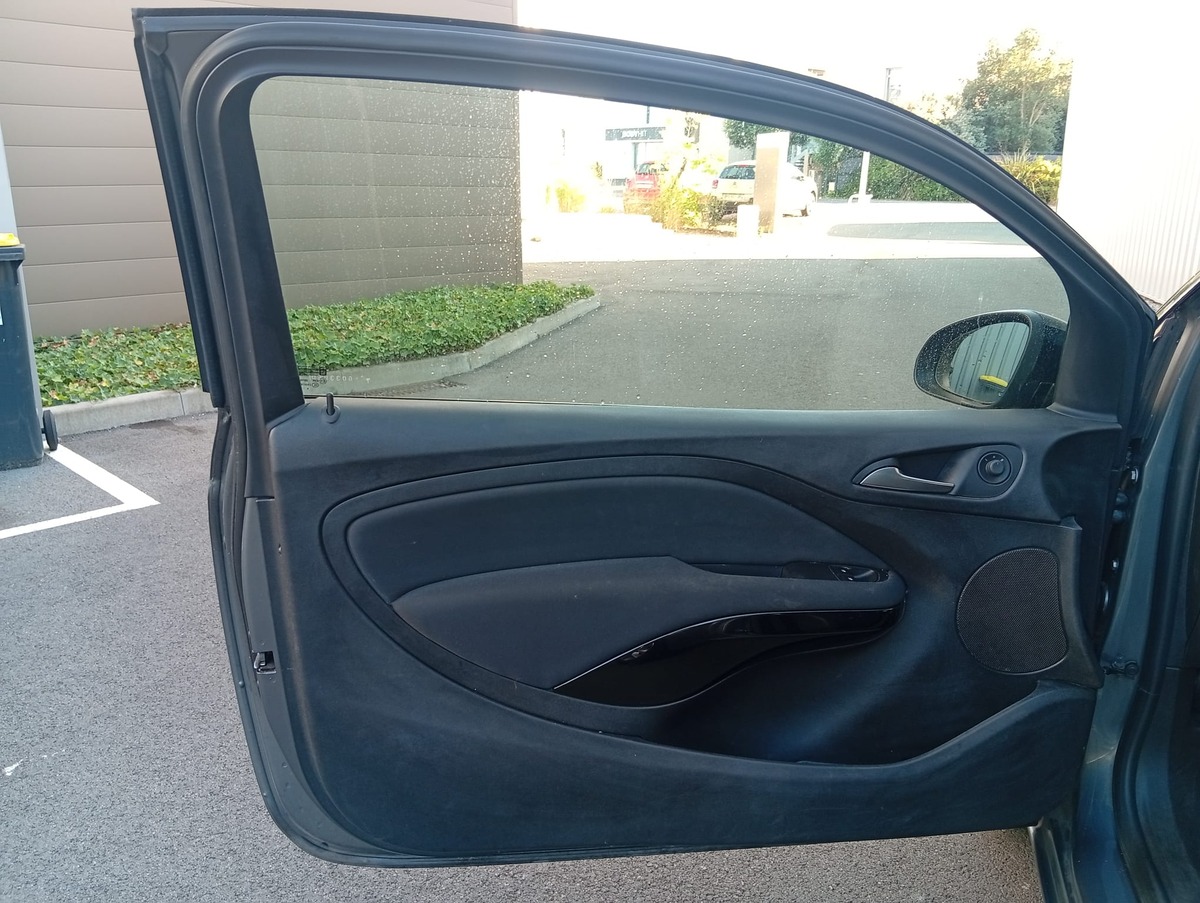 Opel Adam Rocks 1.4 Twinport 87ch Start/Stop