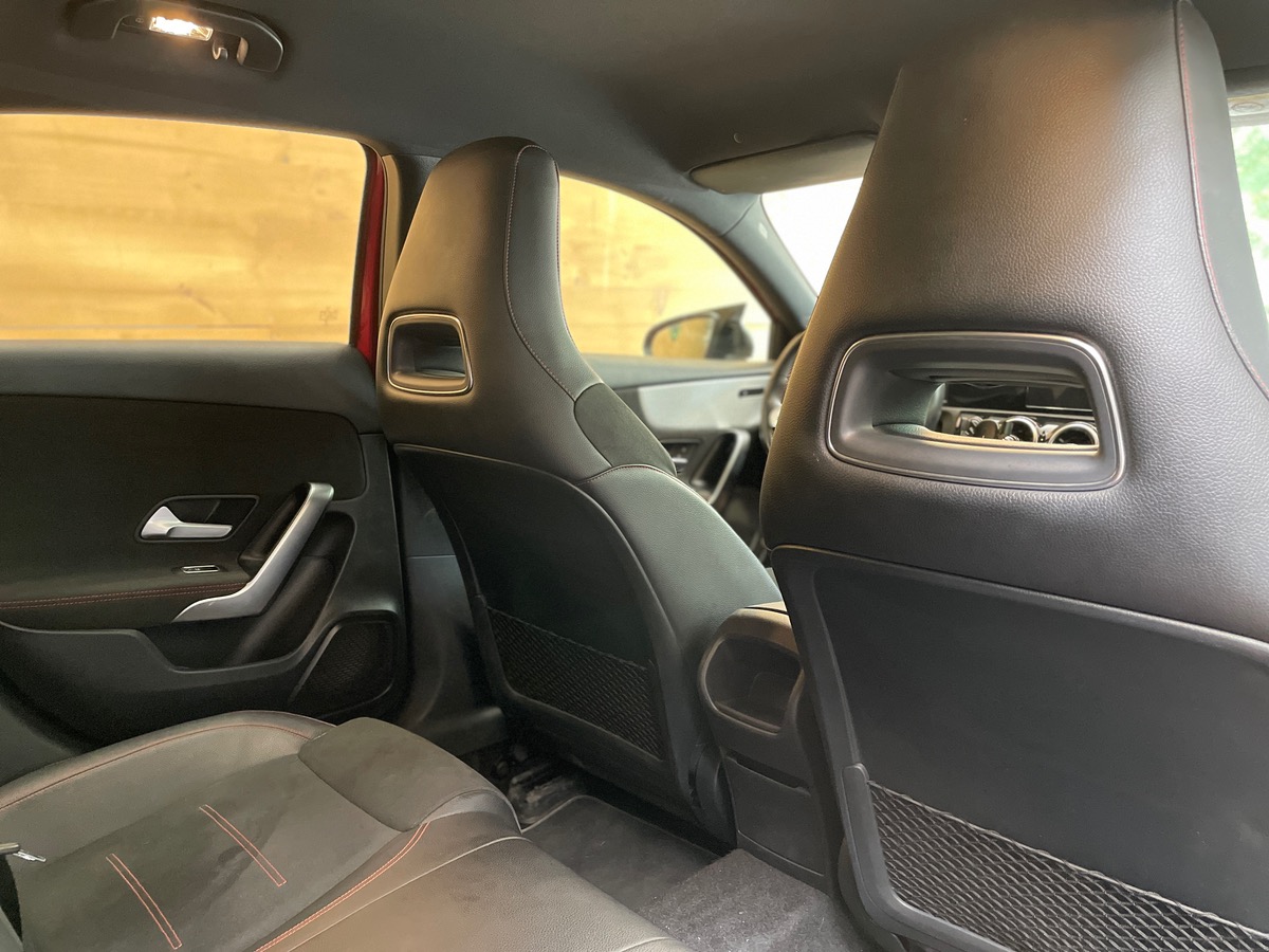 Mercedes-Benz Classe A 180 d 116ch AMG Line 7G-DCT BVM