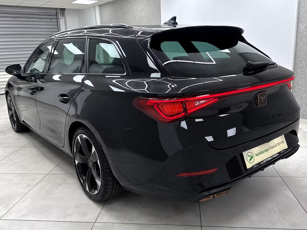 Cupra Leon ST 1.4 e-Hybrid 204ch V DSG6/Beats/Matrix/Pack Drive XL