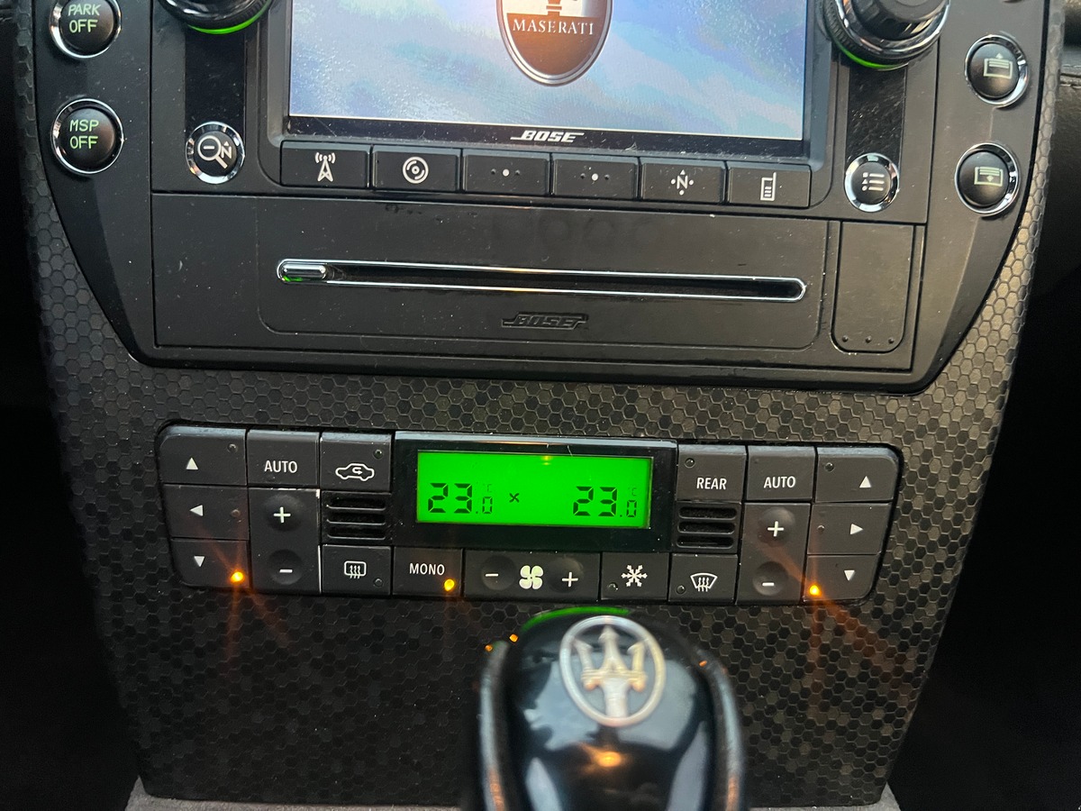 Maserati Quattroporte 4,7 S V8 431, SUIVI COMPLET , PACK BLACK, SIEGES CHAUFFANTS, COVERING