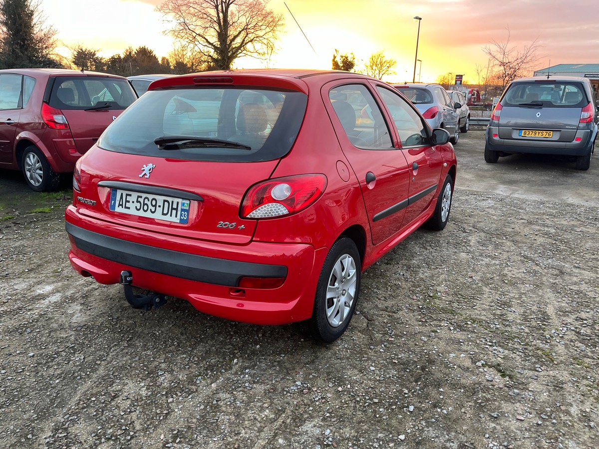 Peugeot 206 1.1