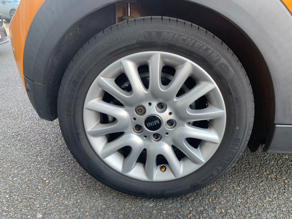 Mini Cooper 136 ch | Chili | Toit ouvrant panoramique | Mode Sport | Régulateur vitesse | Bluetooth